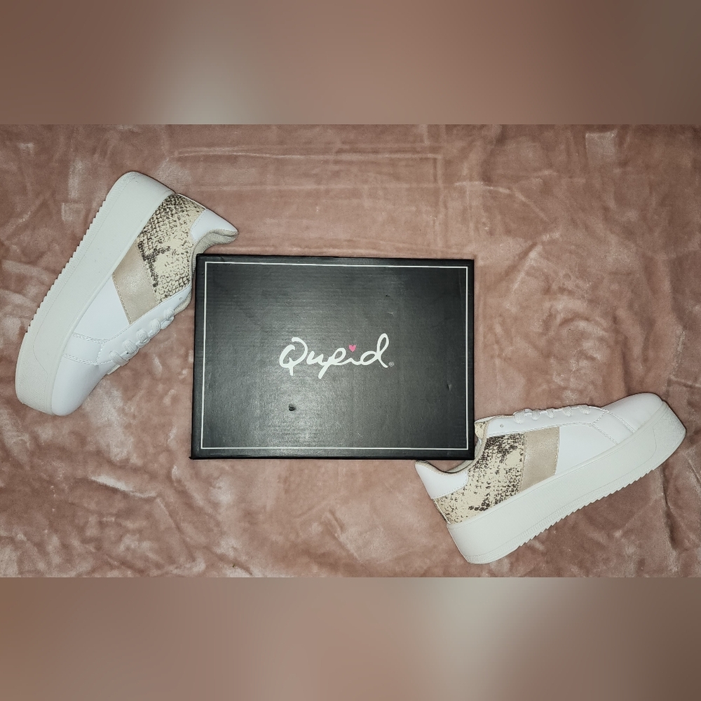 Women's Snake Sneaker